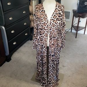 Cheetah kimono